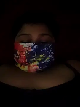 pritee123 online show from February 24, 2:49 pm