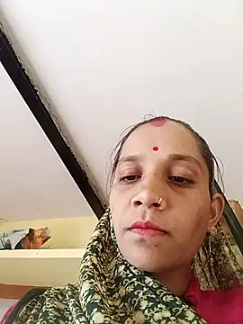 Karishma singh online show from February 17, 8:02 am