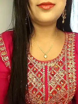 Deshi bhabhi143 online show from June 7, 7:15 am