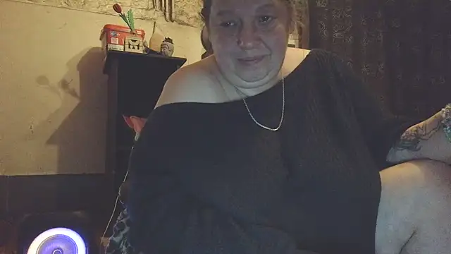 tigresse3 online show from May 15, 11:51 pm