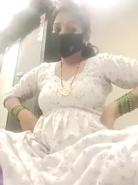 ritu7755 online show from April 5, 3:55 pm