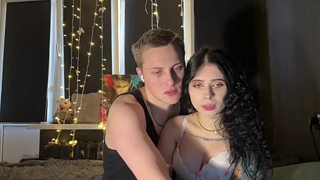 love4couple online show from April 7, 11:56 am