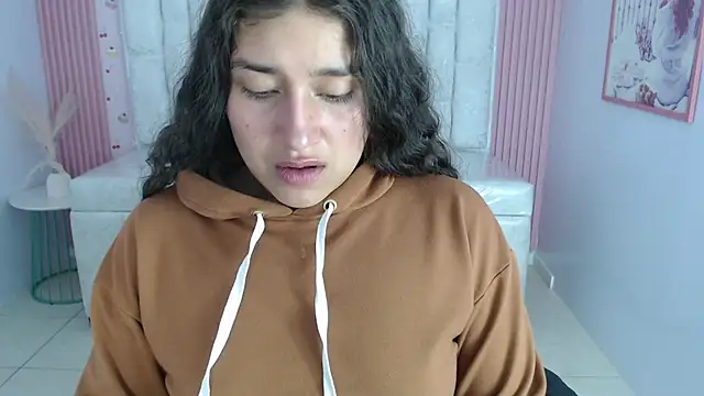 scarleth sweet s online show from January 10, 8:13 pm