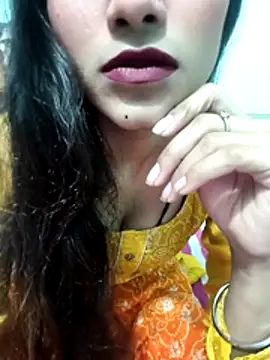 Yours-Zeenat online show from January 17, 6:32 am