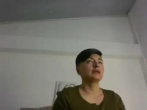 kat paradise online show from March 25, 11:57 am