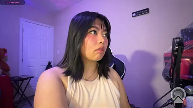 kuromixx444 online show from March 13, 11:00 am