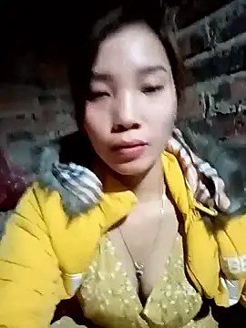 yeutinh00 online show from January 6, 6:44 pm