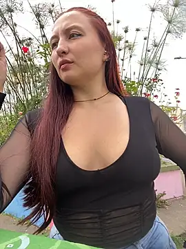 Scarlet auraa online show from July 13, 9:48 pm
