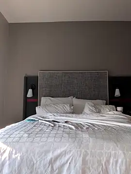 hellyeayea6969 online show from March 26, 12:51 pm