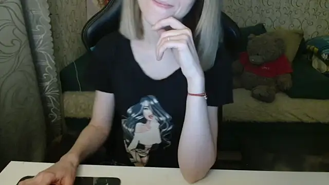 -Milamanka- online show from February 7, 4:33 pm