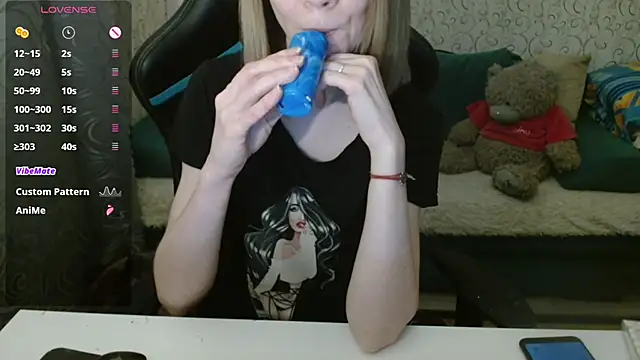 -Milamanka- online show from February 15, 4:17 pm