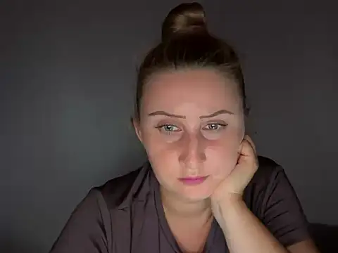 stephany333 online show from June 28, 10:44 am