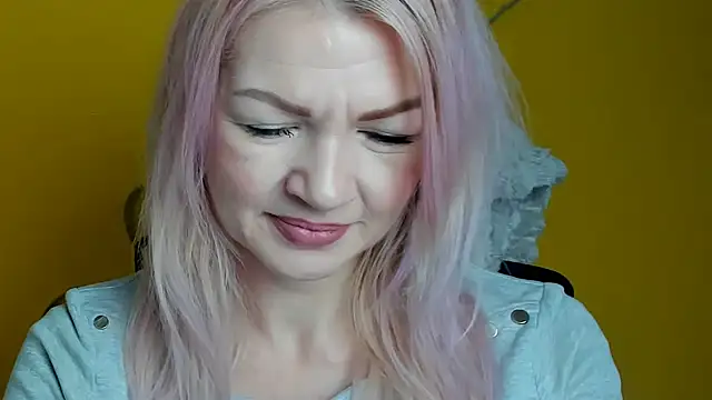 Madonna Fire online show from January 18, 12:34 pm