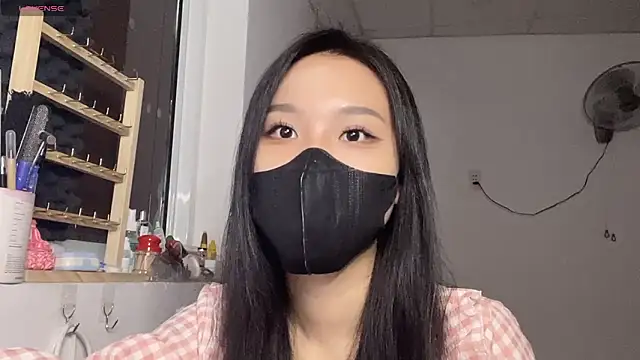 Tieu-May online show from February 27, 8:25 am