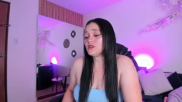 Astrid williams online show from April 4, 3:49 am