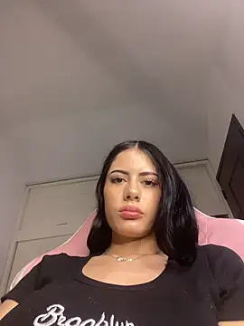 Baby Meli online show from April 11, 10:35 pm