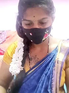 Tamil Hot Anu online show from April 5, 9:47 pm