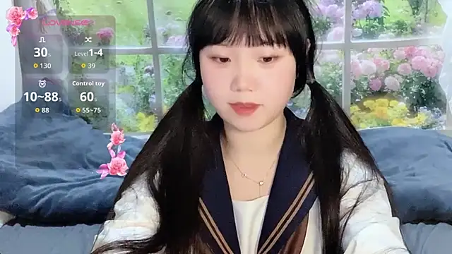 xiaoguai99 online show from March 26, 1:24 pm