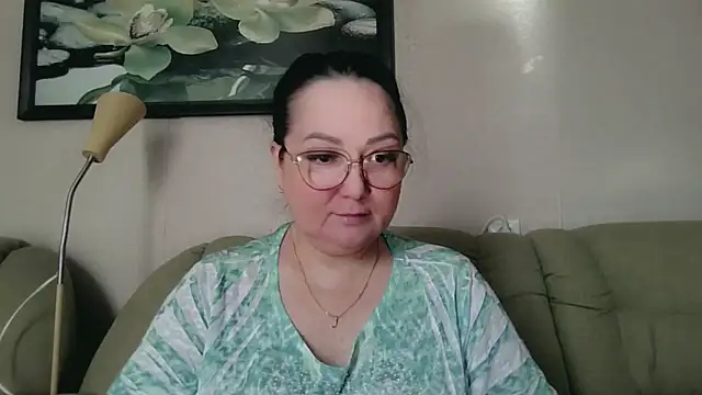 infinity loveliness online show from March 17, 8:07 am