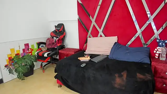 aishaxht online show from March 24, 9:31 pm