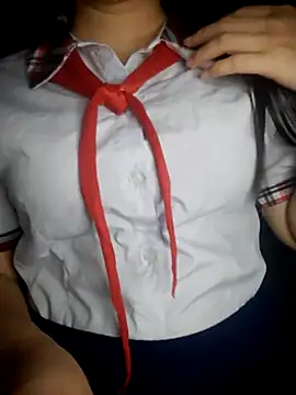 lina loveee online show from June 23, 4:49 pm