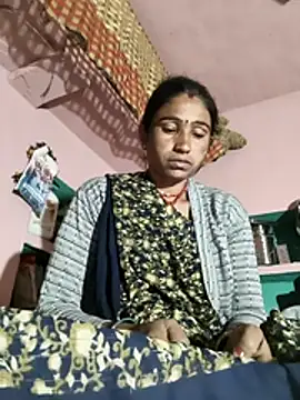 lodhi8080 online show from February 16, 2:39 pm