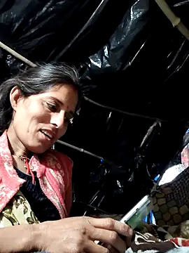 Bhavna8080 online show from February 18, 1:27 am