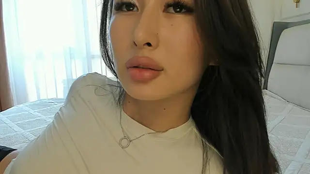 SayokoMia S online show from April 8, 9:11 am