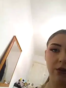 BebeXxxSweetie online show from March 23, 8:37 pm