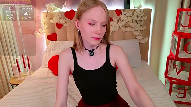 Shadow Gray online show from February 15, 6:18 pm