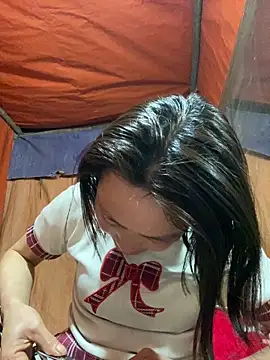 Some-03 online show from March 5, 1:29 pm