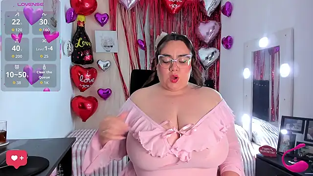 KarlaLannee online show from February 6, 4:27 am