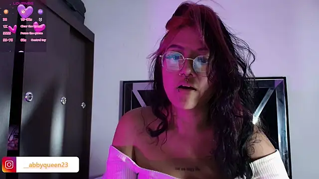 queen of you heart online show from February 17, 2:11 am