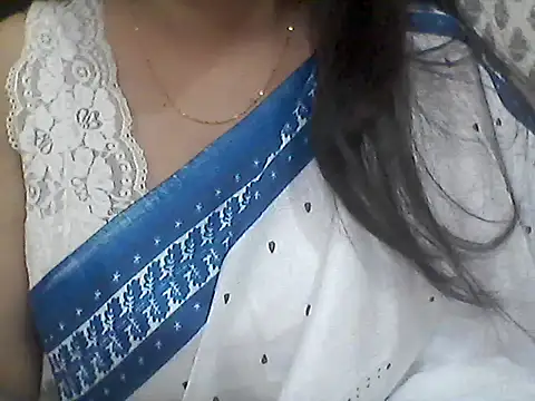  Daisy online show from April 9, 6:46 pm