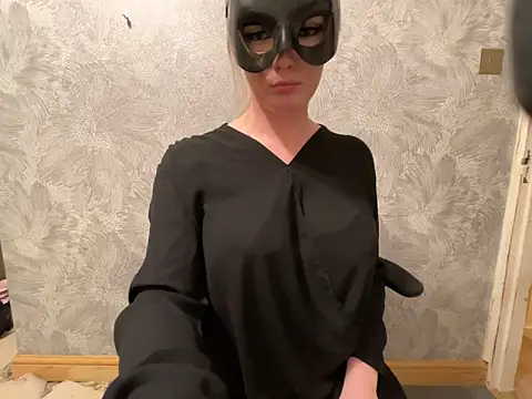 BlessedUpTop online show from March 28, 9:35 pm