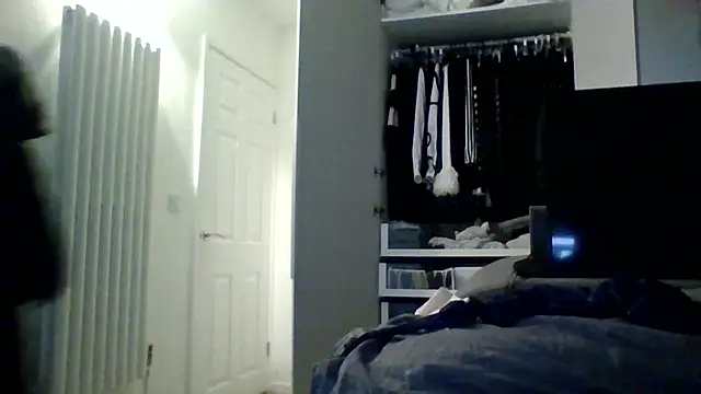 Milfshake227 online show from March 11, 11:18 pm