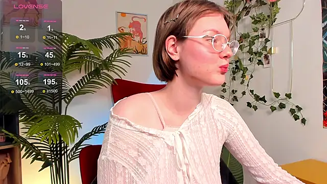 Pinky One online show from January 12, 9:42 pm