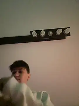 ravenryx online show from February 4, 3:59 pm