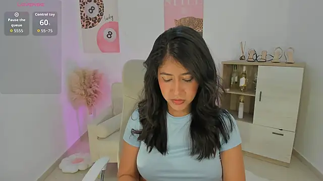 Sussan Monroe online show from April 5, 10:20 pm