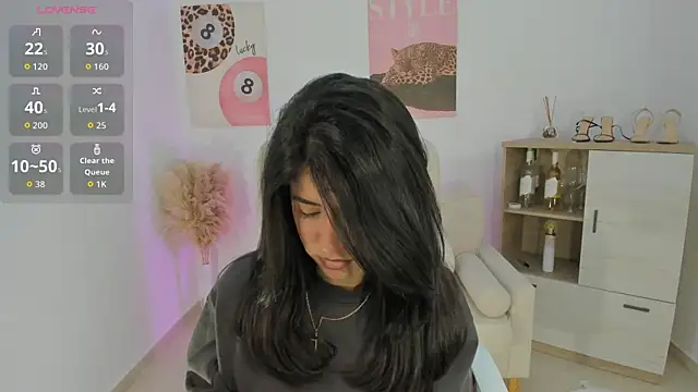 Sussan Monroe online show from March 22, 11:49 am