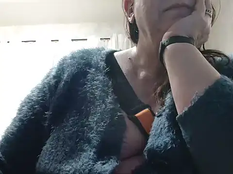 xmyriamx online show from January 31, 8:07 pm