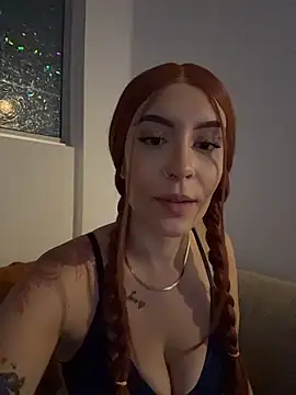 alesziarose  online show from February 2, 11:48 pm