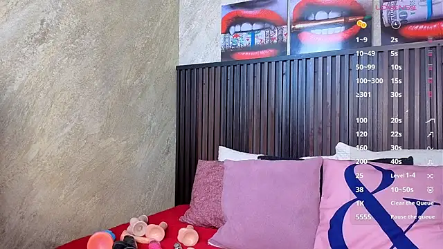 tanisha  lux online show from June 1, 3:08 am