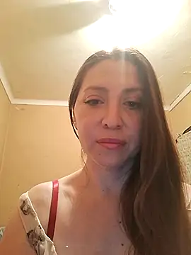 Gisana86 online show from February 18, 12:21 am