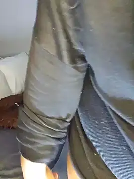 Sultrydiva1 online show from February 5, 8:17 am