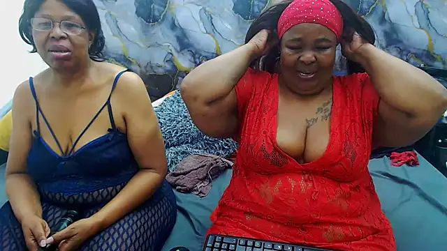 SEXY MATURExx online show from May 30, 7:32 pm