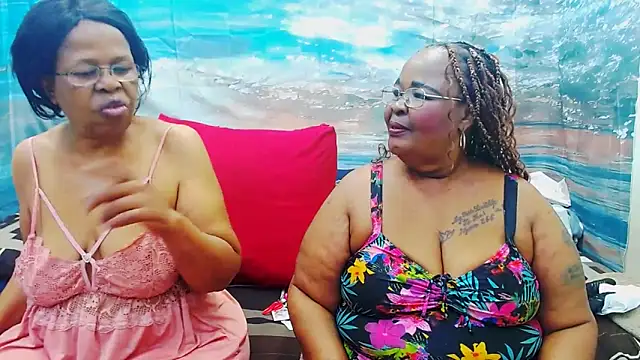 SEXY MATURExx online show from June 17, 5:03 pm