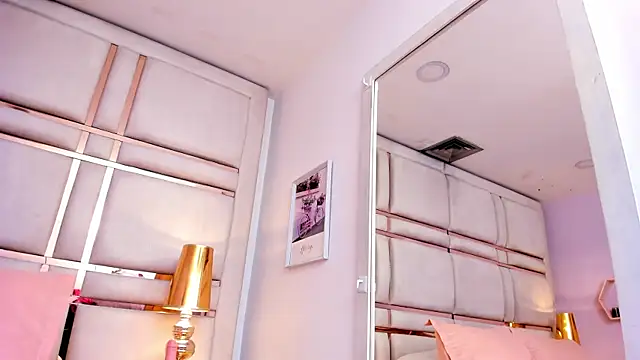 VictoriaGarret online show from March 30, 12:05 pm