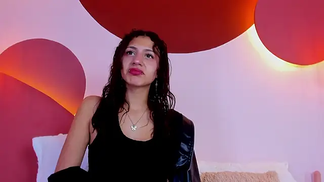 Katteyes   online show from July 18, 3:03 pm