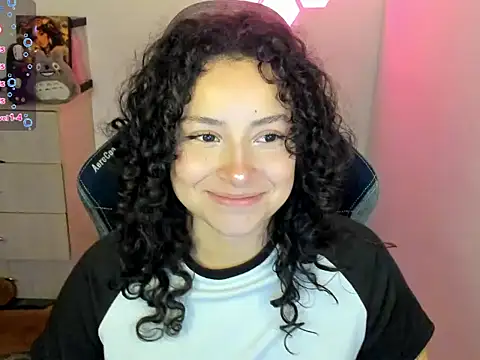 emillyaqua online show from February 28, 10:53 pm